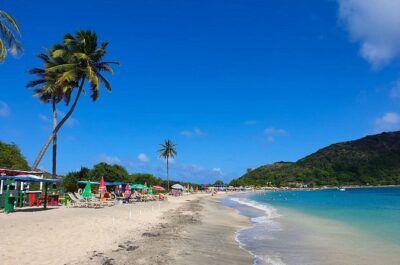 Capital City Tour and Beach Splash