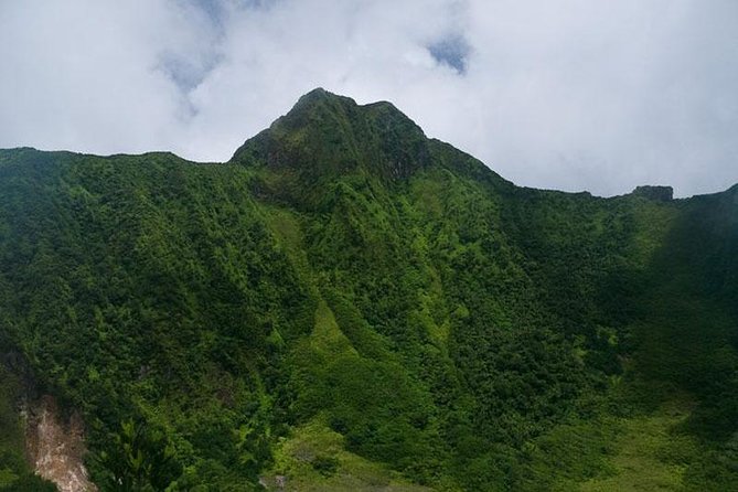 Volcano Hike in St. Kitts - Starting at 8:30 with pickup included